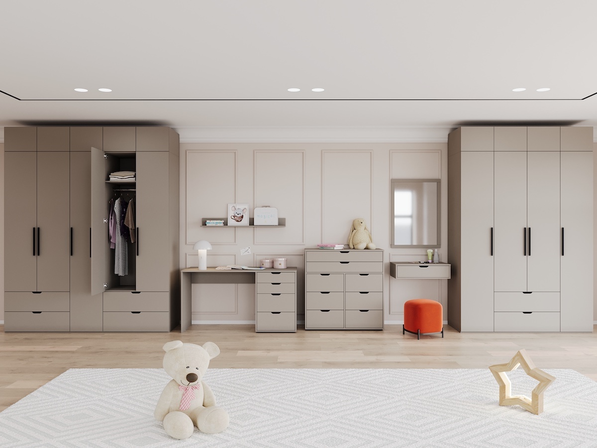 Шкаф распашной Даллас ,трехдверный ,белый  